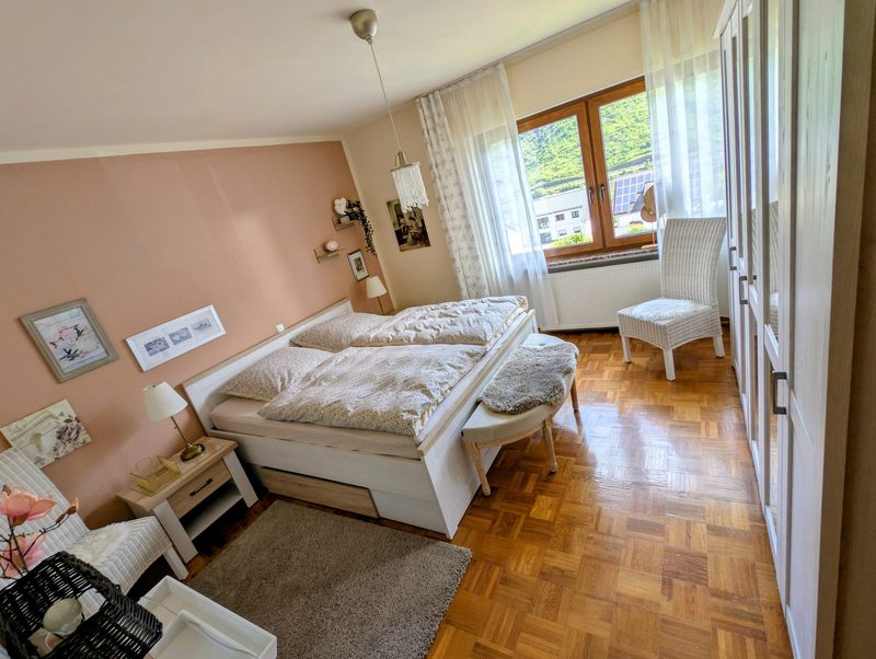 Slaapkamer met tweepersoonsbed